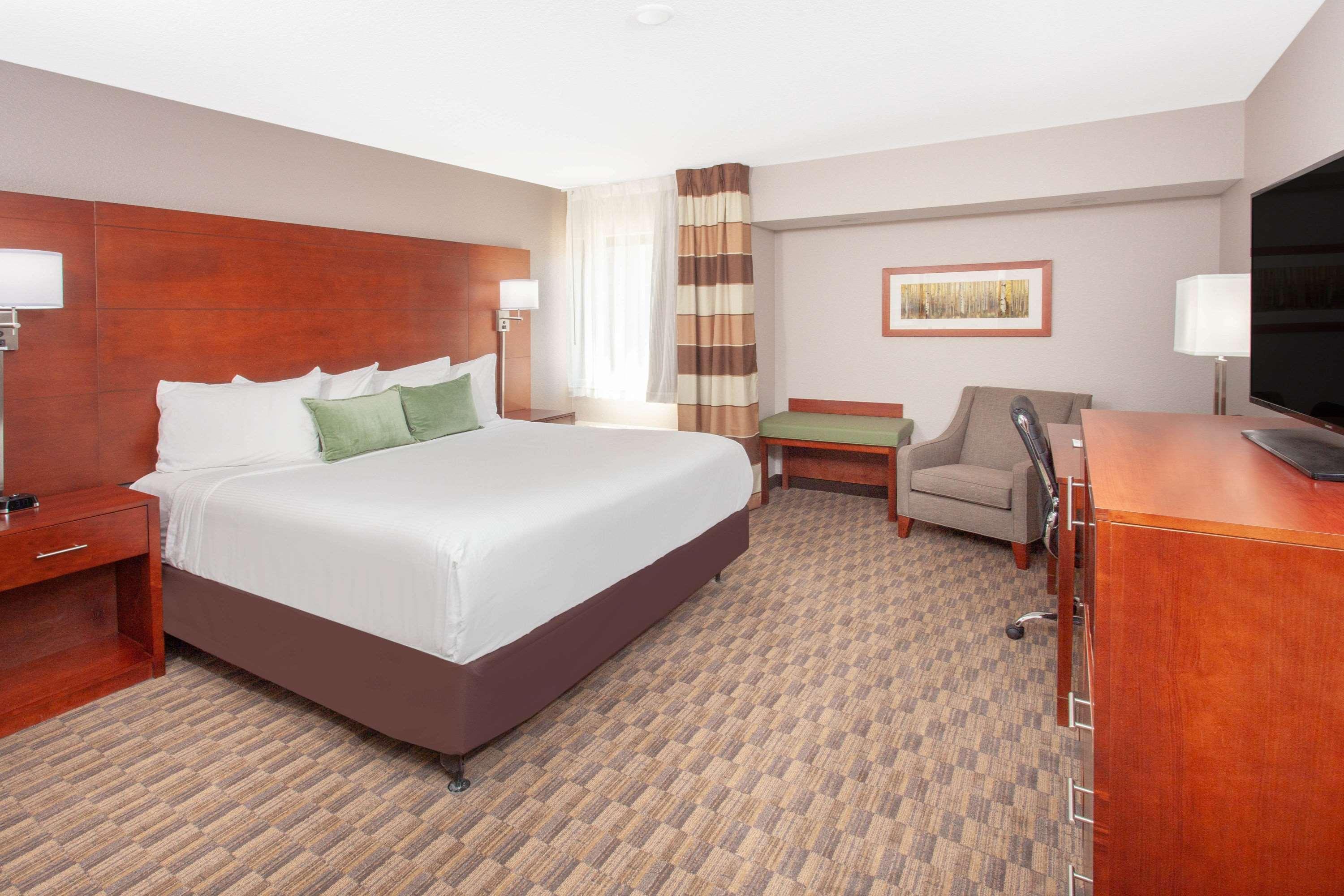 Wyndham Garden Fort Wayne Zewnętrze zdjęcie