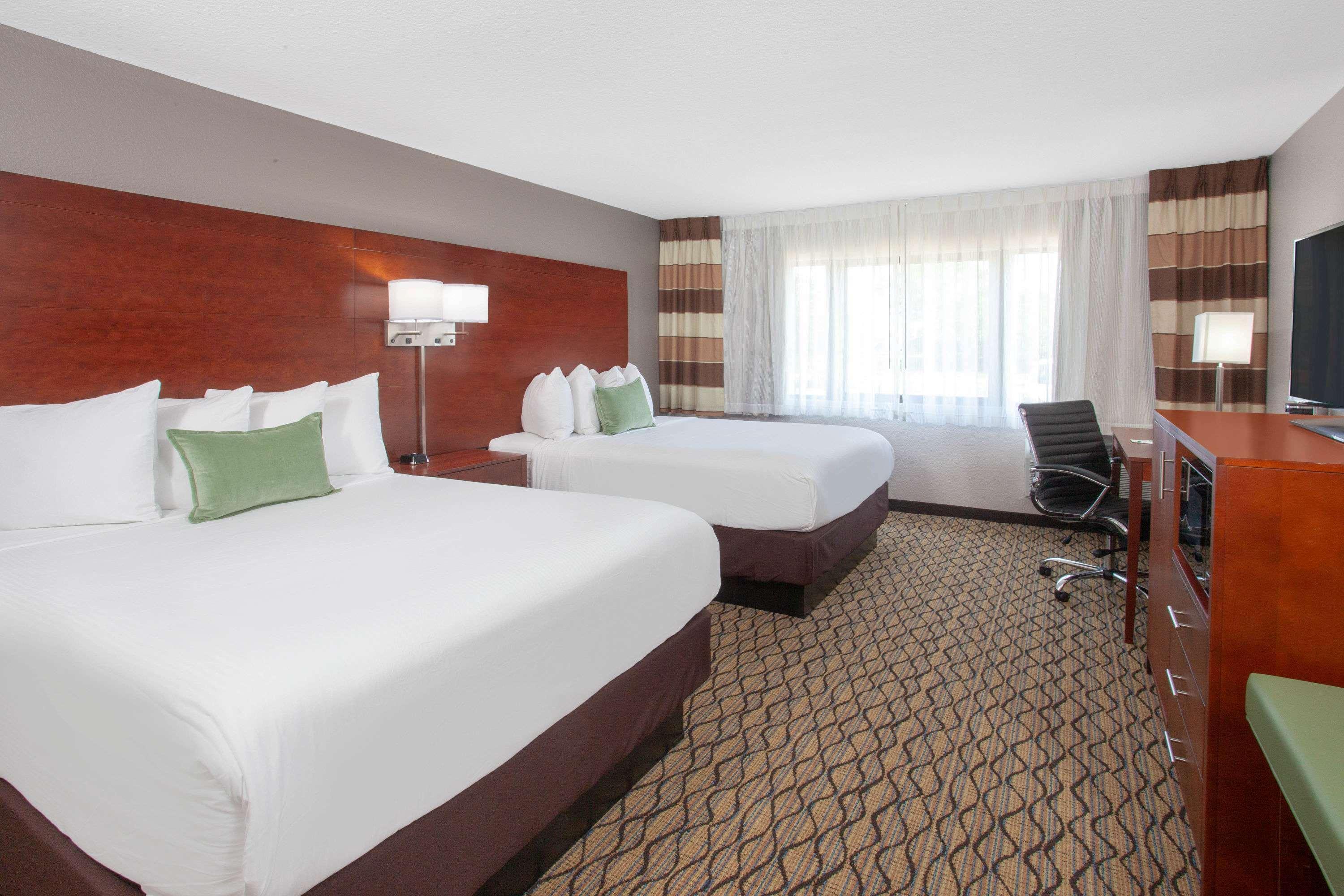 Wyndham Garden Fort Wayne Zewnętrze zdjęcie